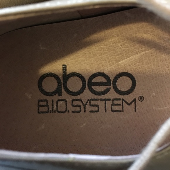 ABEO Tori Ballet Neutral Taupe Metallic New No Tag Only Tried On - Picture 11 of 13